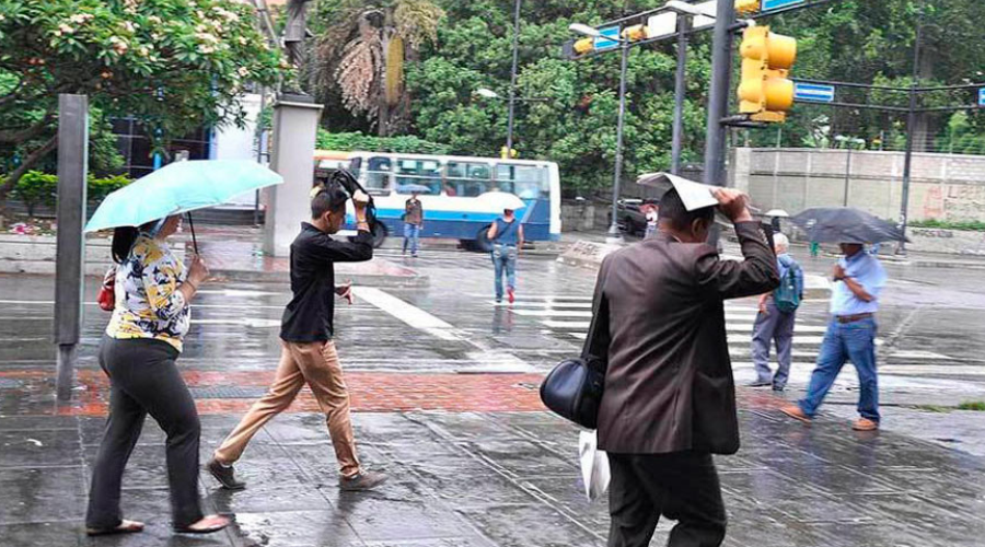 Lluvias y lloviznas predominarán en el territorio nacional este 17 de Marzo