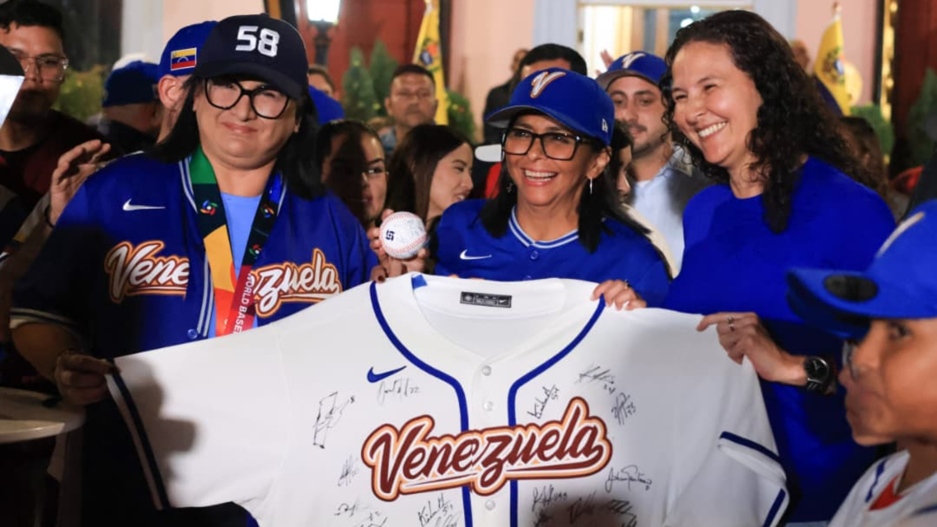 Venezuela celebra el 17 de marzo como Día Nacional del Béisbol en honor a la selección Campeona del Clásico Mundial 2026
