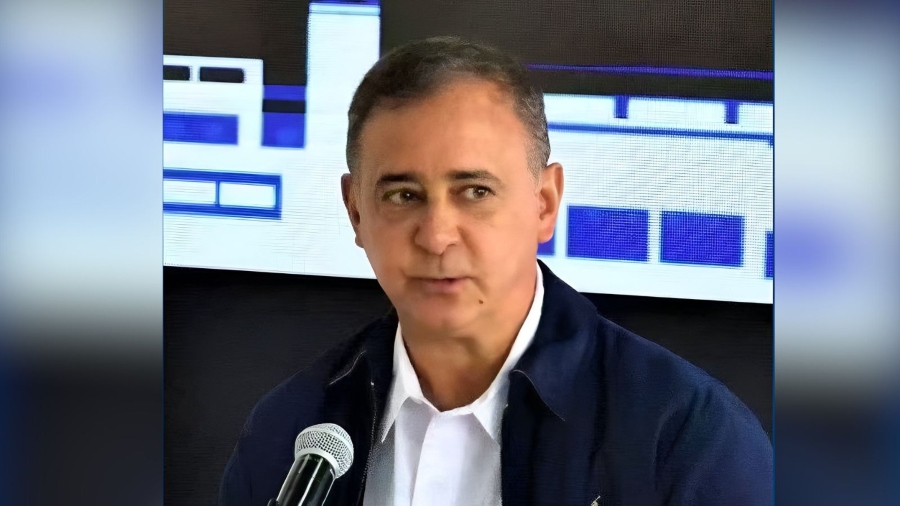 Nuevo Ministro de Energía Eléctrica: Rolando Alcalá asume el cargo con el compromiso de fortalecer el Sistema Eléctrico Nacional