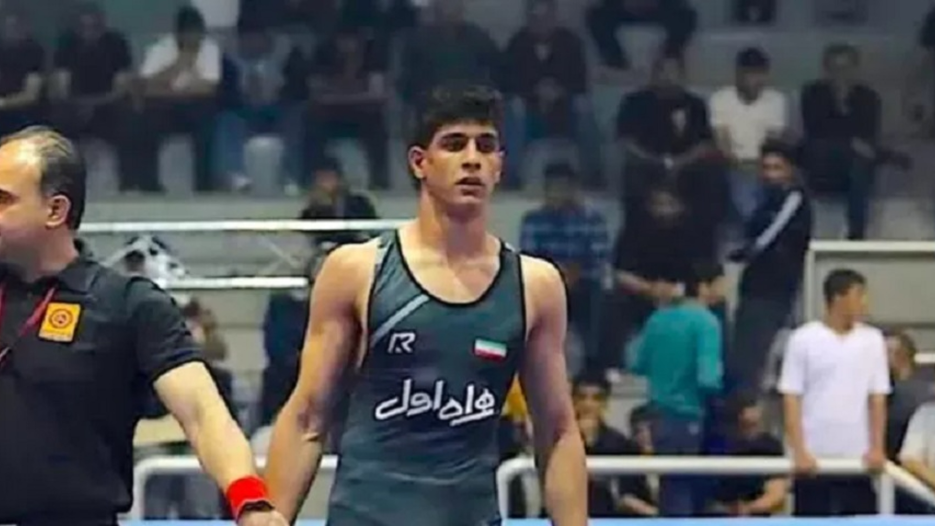 Irán lleva a cabo ejecuciones de tres prisioneros, entre ellos un joven luchador medallista, en medio de protestas masivas