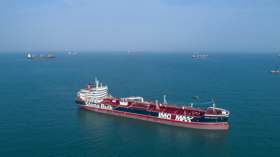 Trump instiga a aliados a tomar acción en el Estrecho de Ormuz y obtener su propio petróleo