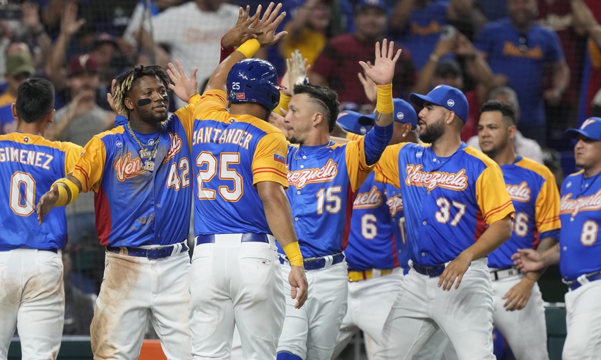 Venezuela se enfrenta a Nicaragua en el Clásico Mundial de Béisbol: En busca de mantener su invicto