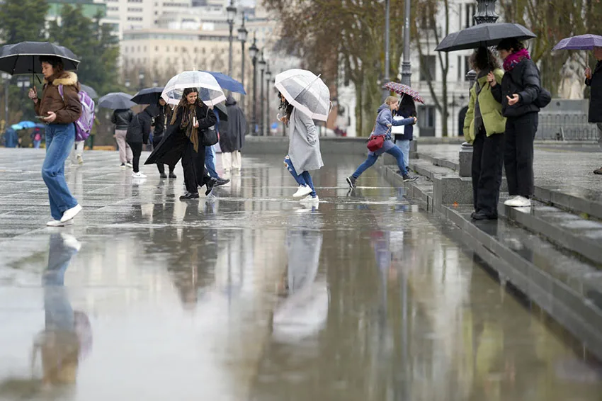 INAMEH pronostica lluvias en gran parte de Venezuela este lunes: Zulia, Amazonas, Bolívar y Guayana Esequiba entre las regiones afectadas