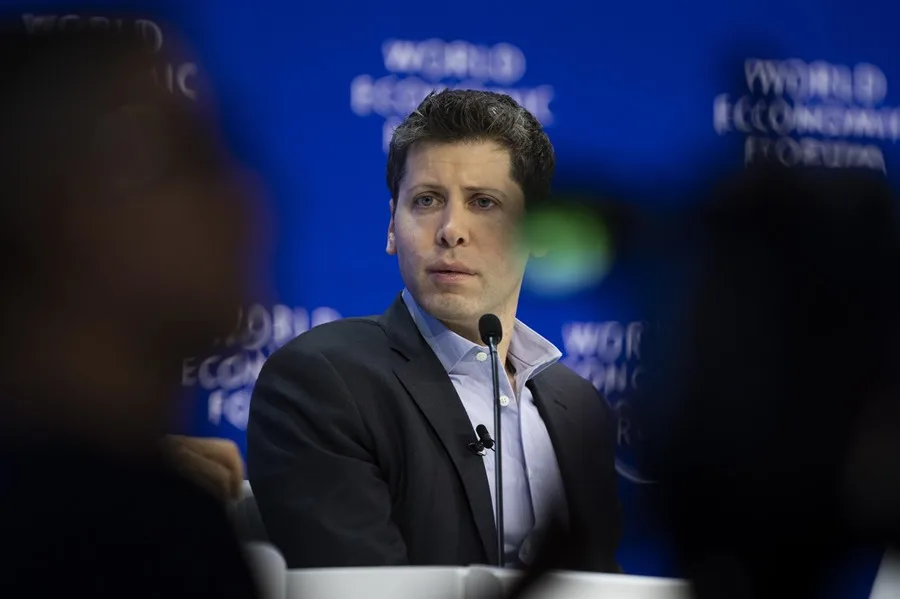FBI allana casa de sospechoso de ataque con cóctel molotov contra residencia de Sam Altman, CEO de OpenAI